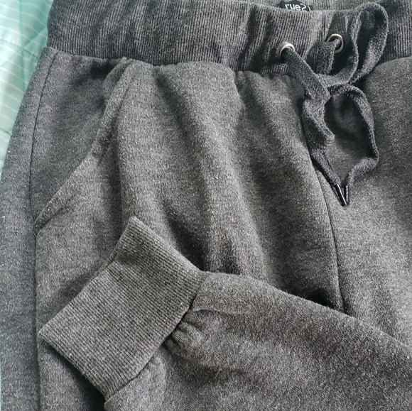 Joggers Rue21 - Picture 2 of 3